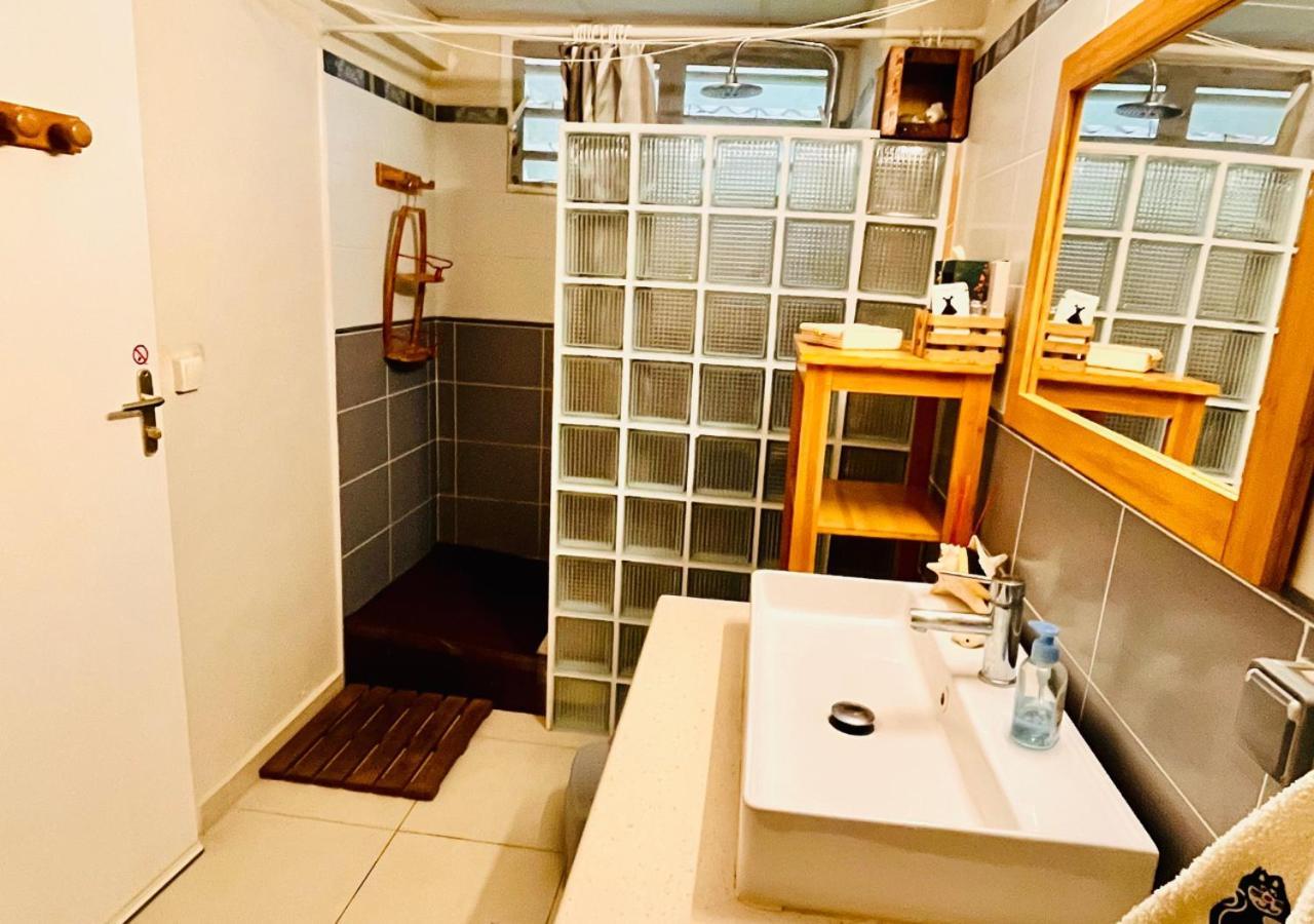 Studio Emeraude - Vue Mer - 6 Personnes Le Moule Zewnętrze zdjęcie