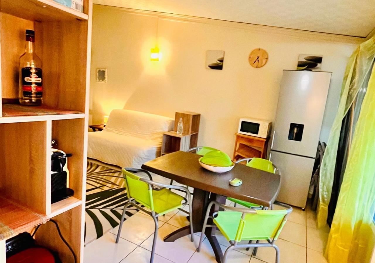 Studio Emeraude - Vue Mer - 6 Personnes Le Moule Zewnętrze zdjęcie